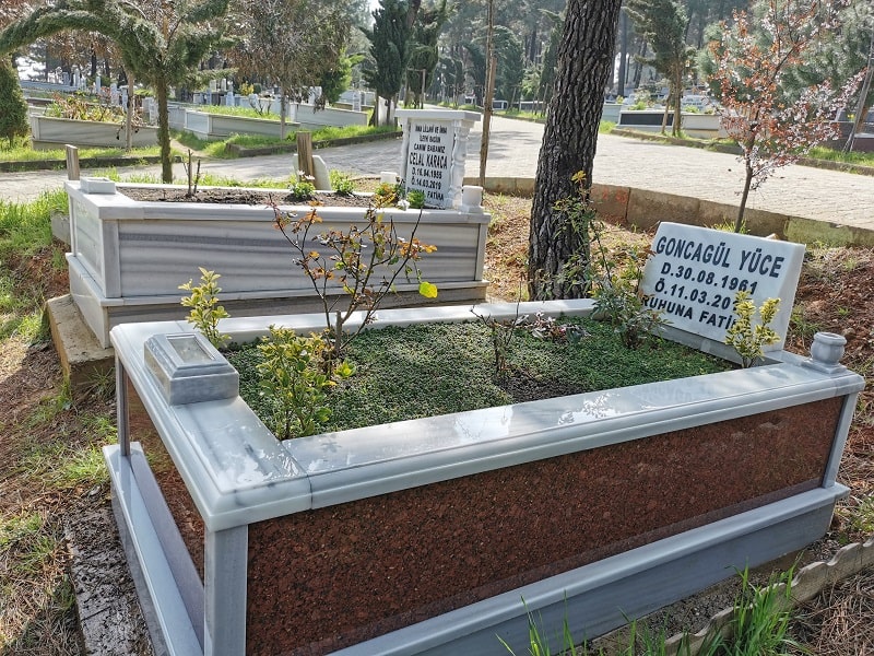 Bir Kişilik Gövde Granit Mezar Modeli - Görsel 4