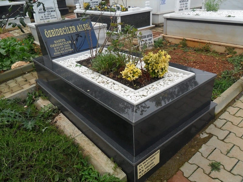 Bir Kişilik Komple Granit Mezar Modeli